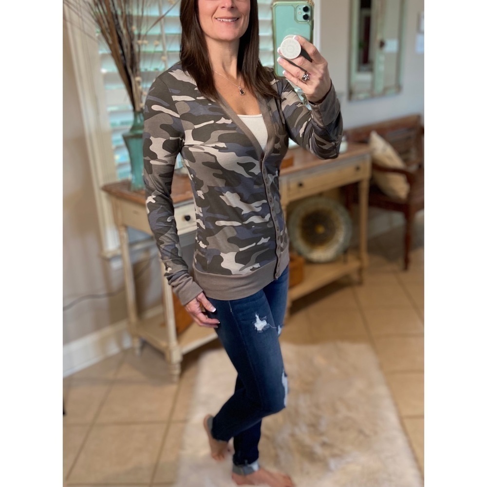 Camouflage Preppy Cardigan Button Down Light Military Green 0321